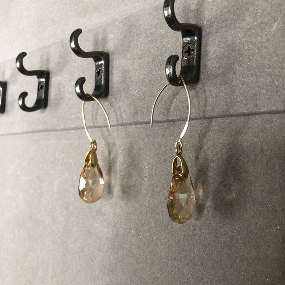 Earrings - Picture 1 of 1